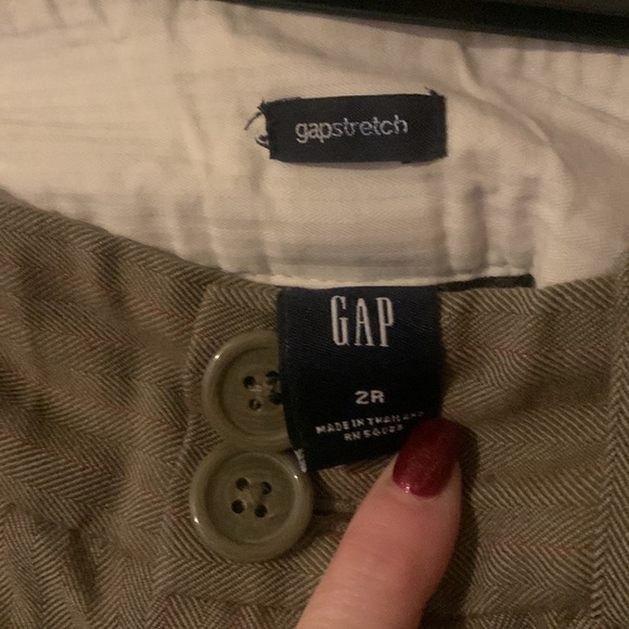 Gap pants size 2. Design is Gap Stretch. - Picture 3 of 6